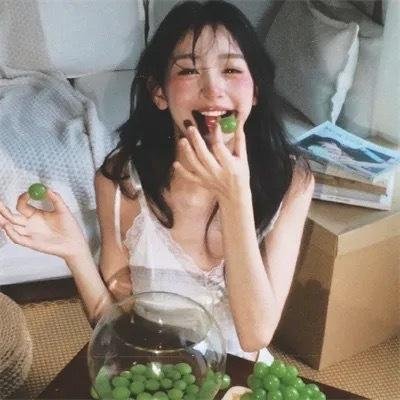 尘世笑谈